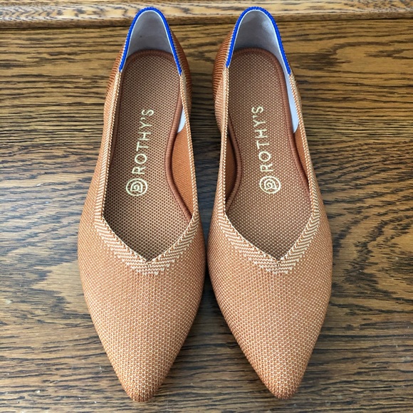 Rothy's Shoes - Brand New Rothys Fawn Point